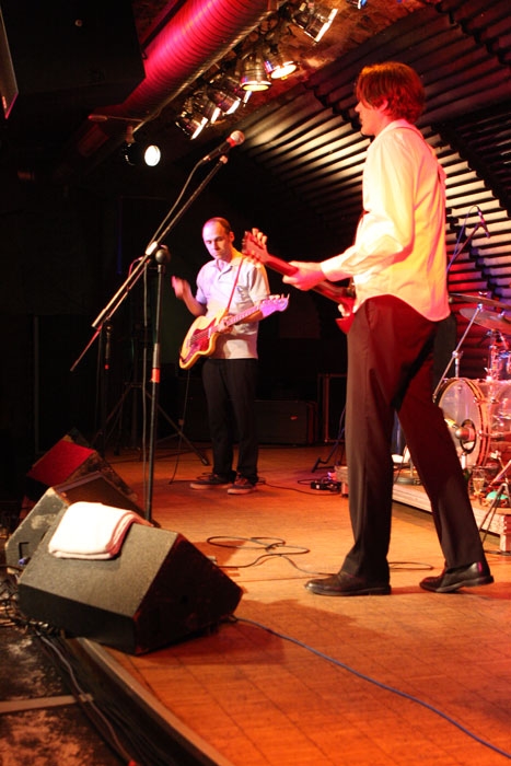 Die Sterne – Konzert im Jazzhaus am 19. April 2010 – Opener: "Wie ein Schwein"