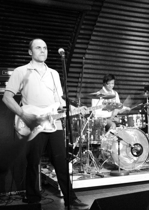 Die Sterne – Konzert im Jazzhaus am 19. April 2010 – Thomas Wenzel am Bass