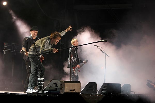 Die Toten Hosen – Mit Gips über der Toten Hose. – 