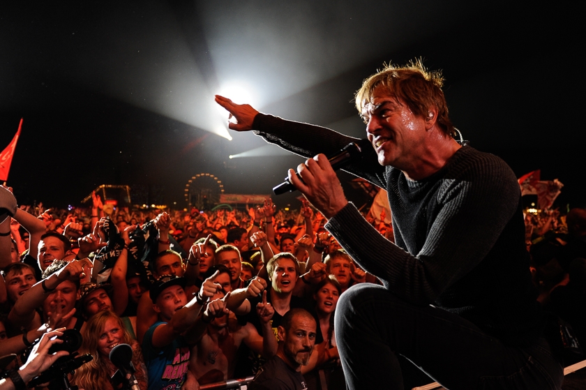 Die Toten Hosen – Auswärtsspiel? Campino und Co. kennen nur Heimspiele. – Campino.