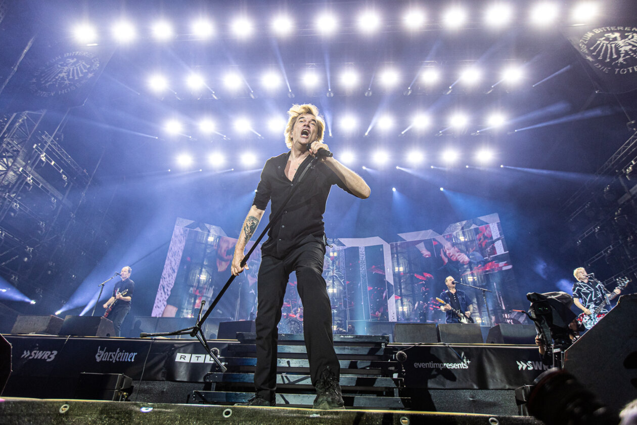 Die Toten Hosen – Die Toten Hosen.
