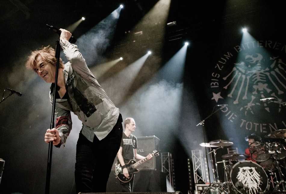 Die Toten Hosen – So intim rocken die Düsseldorfer selten. – Bis zum bitteren Ende.