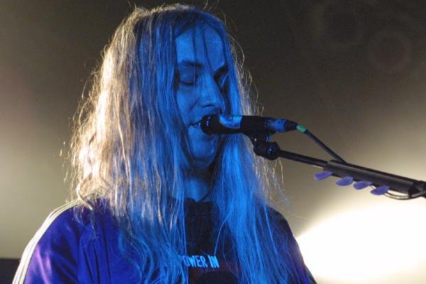 Dinosaur Jr. – Laut und heftig: Die Gitarrenwände des J. Mascis. – 