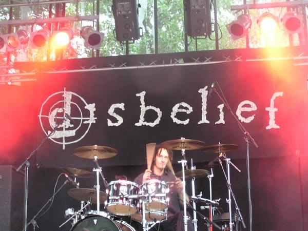 Disbelief – Die nationale Death/Thrash-Speerspitze on stage. – 