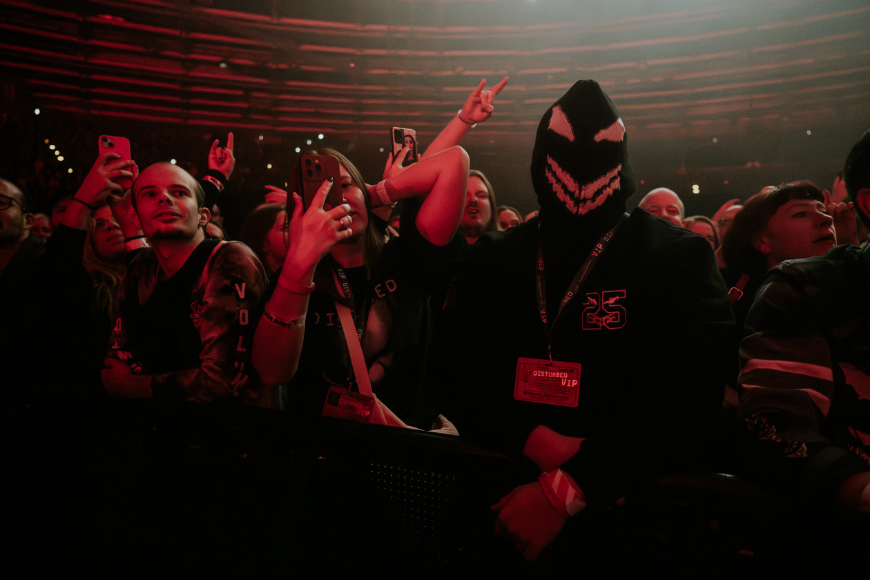 Sänger David Draiman und Band auf großer Jubiläumstour. – Disturbed.