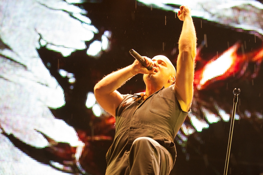 Disturbed trotzten dem Regen völlig ungerührt. – Disturbed bei Rock Am Ring 2011