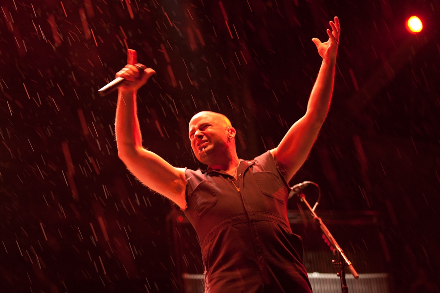 Disturbed trotzten dem Regen völlig ungerührt. – Disturbed bei Rock Am Ring 2011