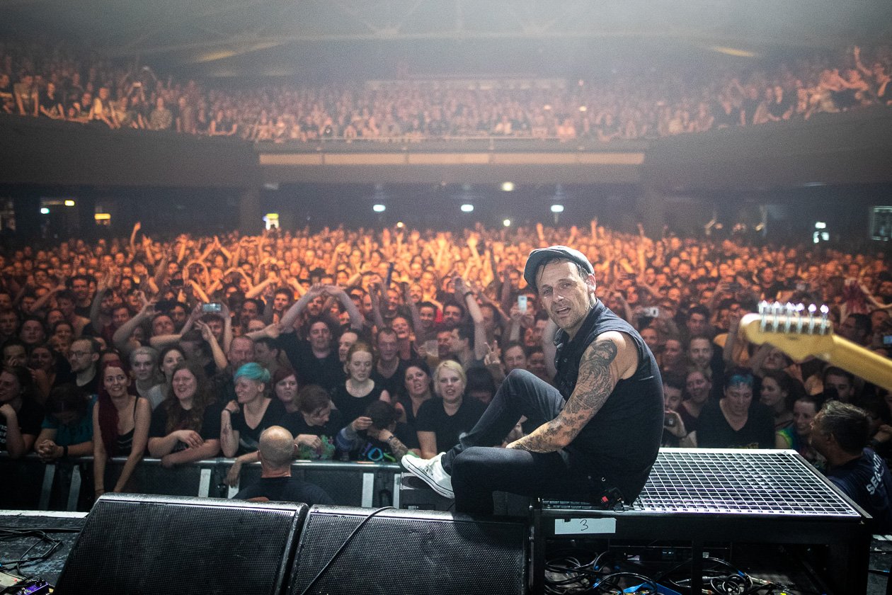 Celebrating 25 years of Vollgas! – Donots.