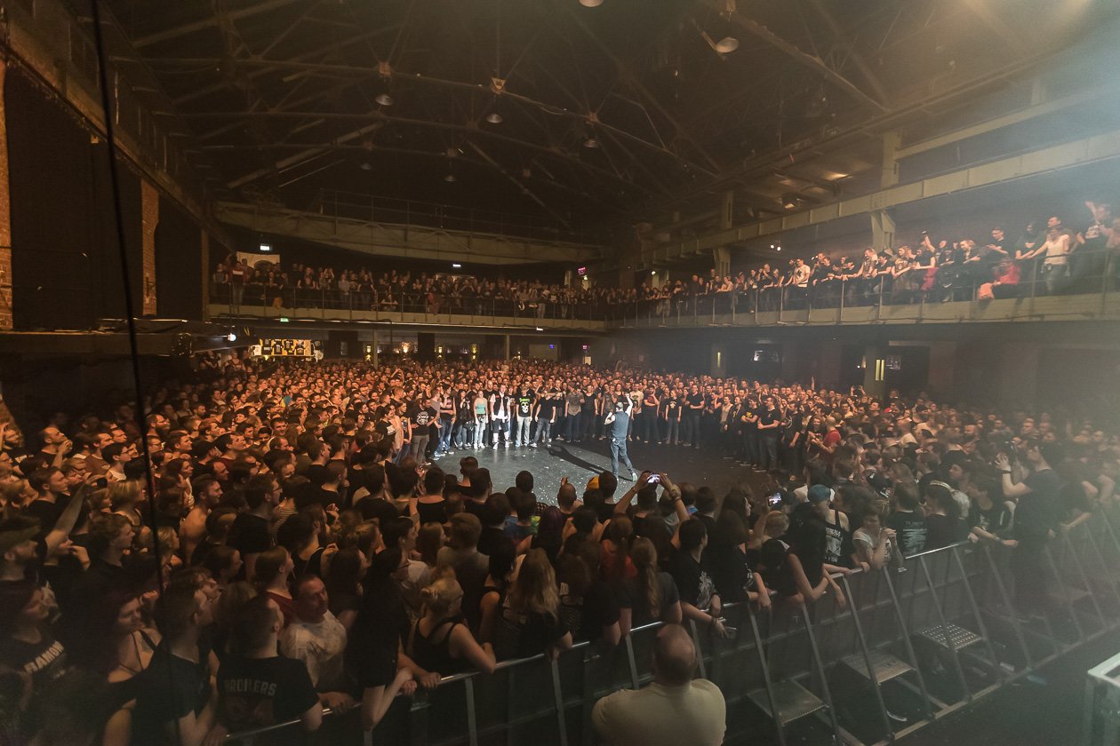 Punkrock-Abriss. – Donots.