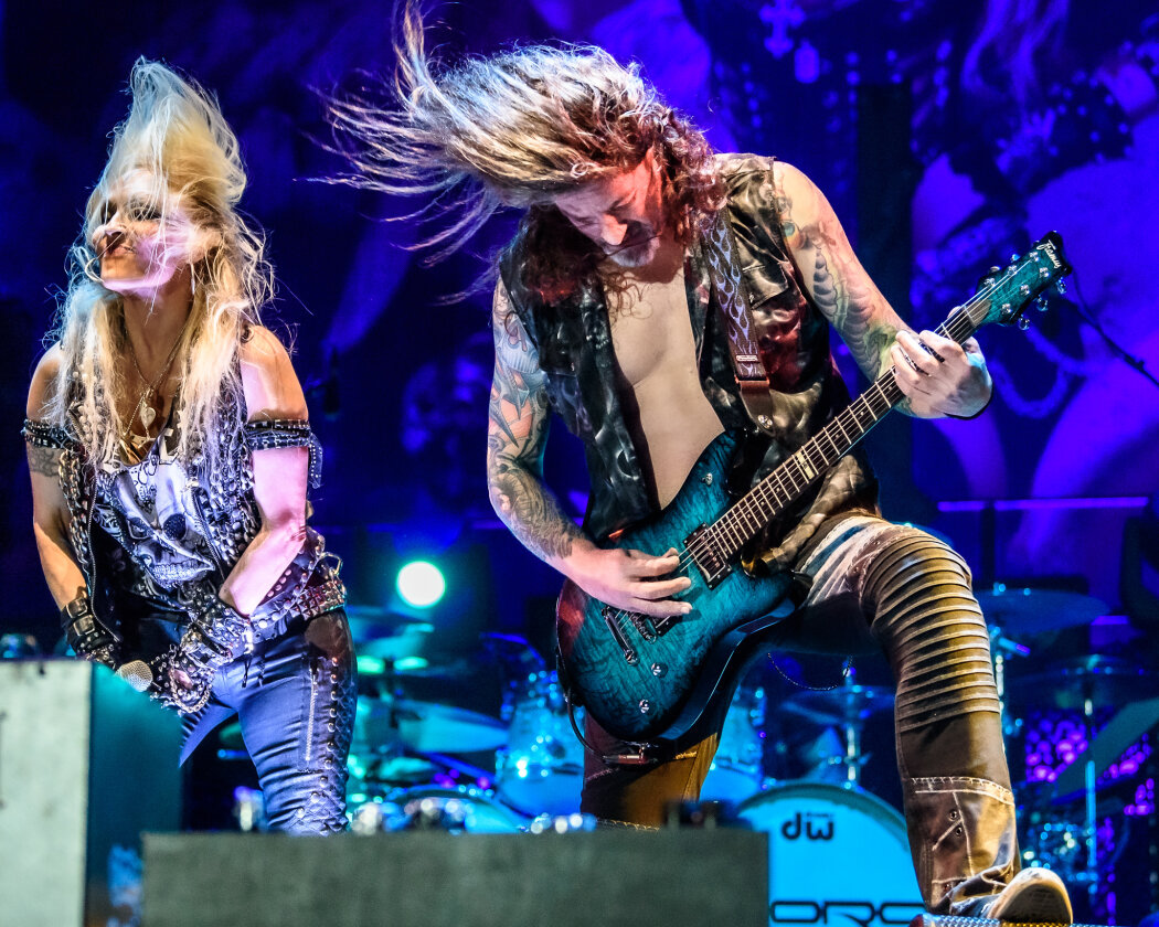 Die Metal-Gemeinde feiert 40 Jahre Doro - die Queen of Metal. – Doro.