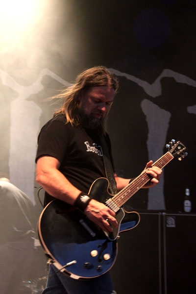 Down – Auch ohne Rex Brown eine Macht – Pepper Keenan