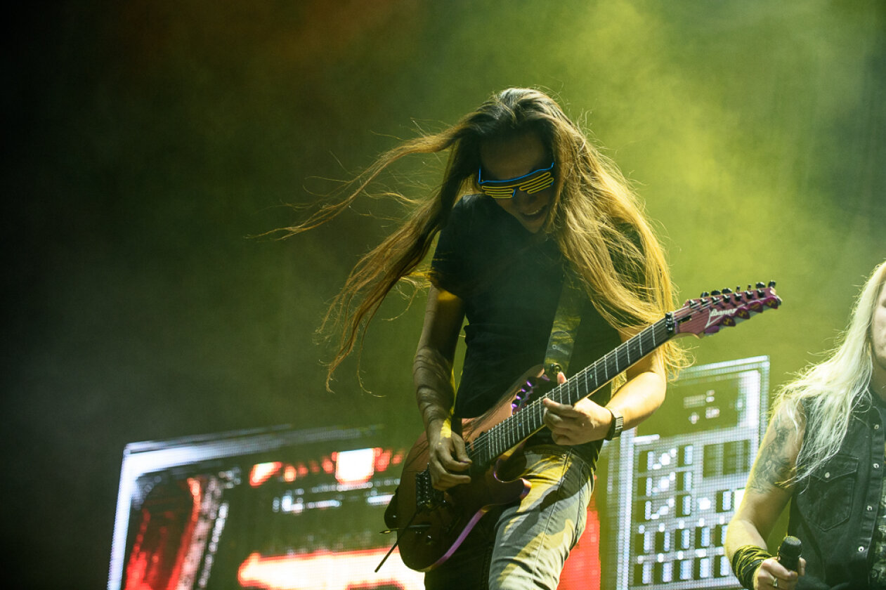 Im Live-Doppelpack mit Powerwolf on stage. – DragonForce.