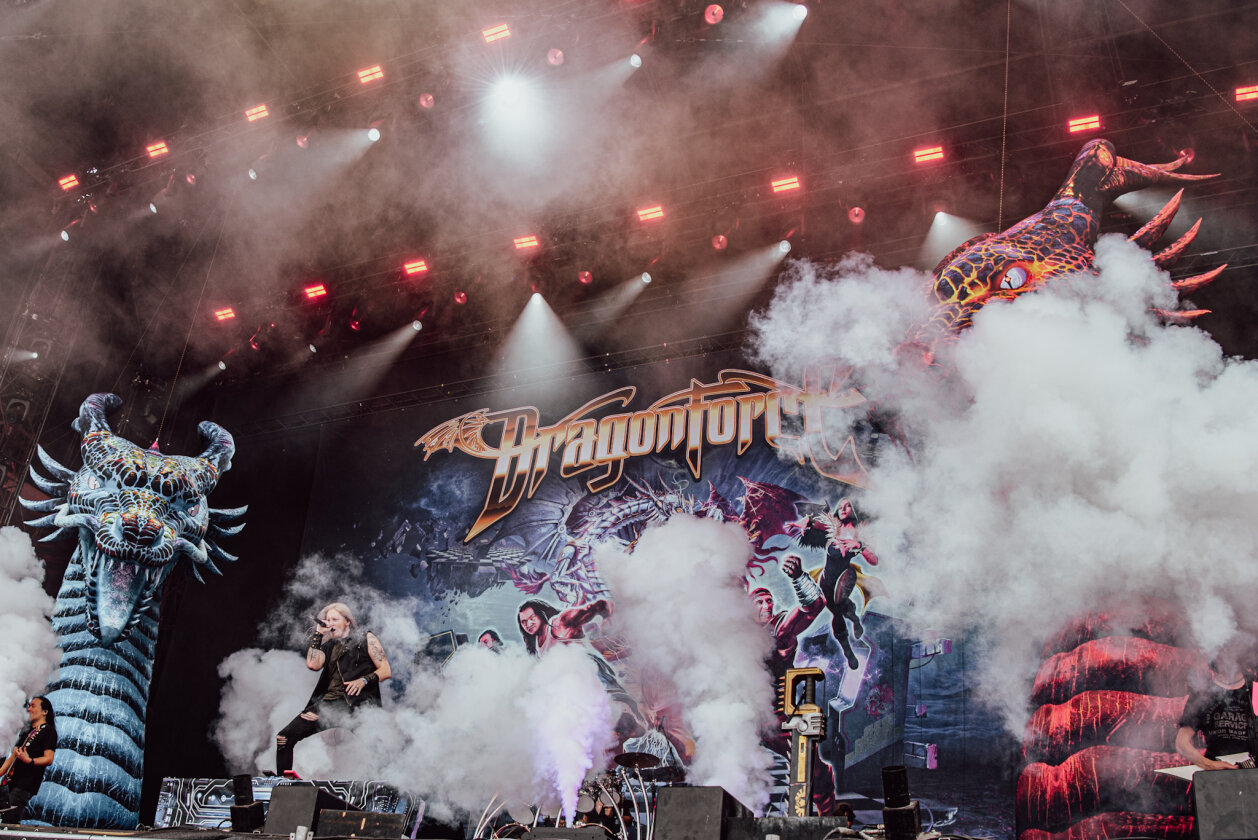 Schneller als ihre Schatten: die Extreme Power Metal-Truppe aus London auf dem Holy Ground. – DragonForce.