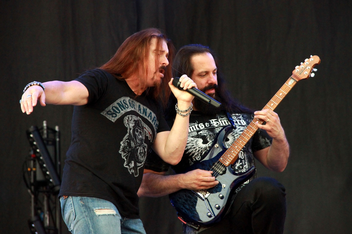 Ohne viel Brimborium – Dream Theater