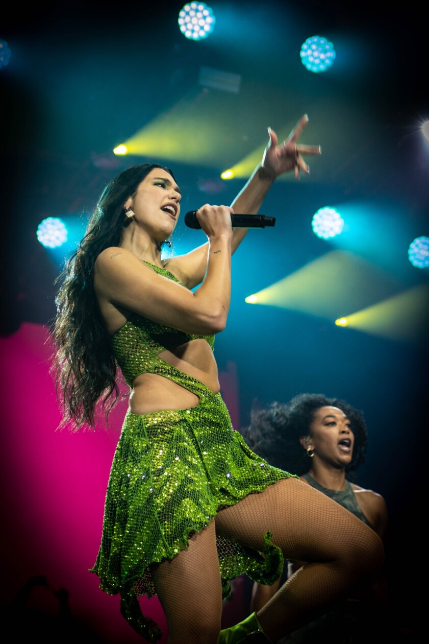 Dua Lipa kehrt als Headlinerin zum Roskilde Festival zurück. – Dua Lipa.