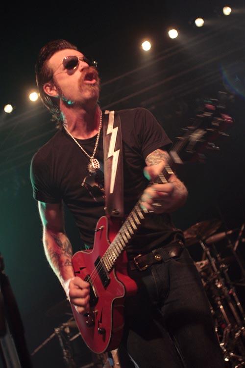 Eagles Of Death Metal – Ein denkwürdiger Abend. Eine Lehrstunde in Rock'n'Roll. – 