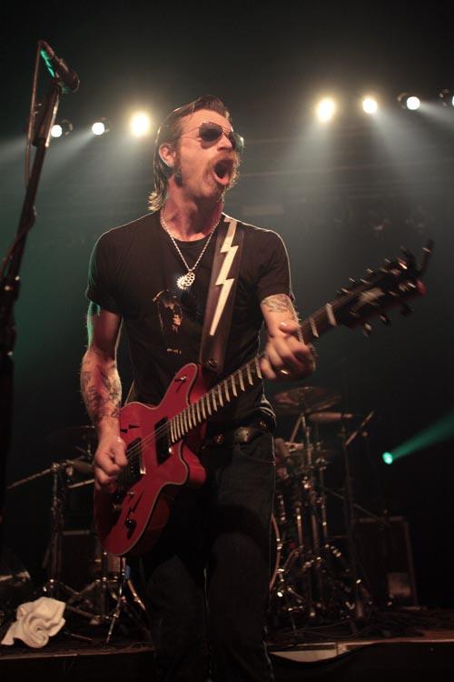 Eagles Of Death Metal – Ein denkwürdiger Abend. Eine Lehrstunde in Rock'n'Roll. – 