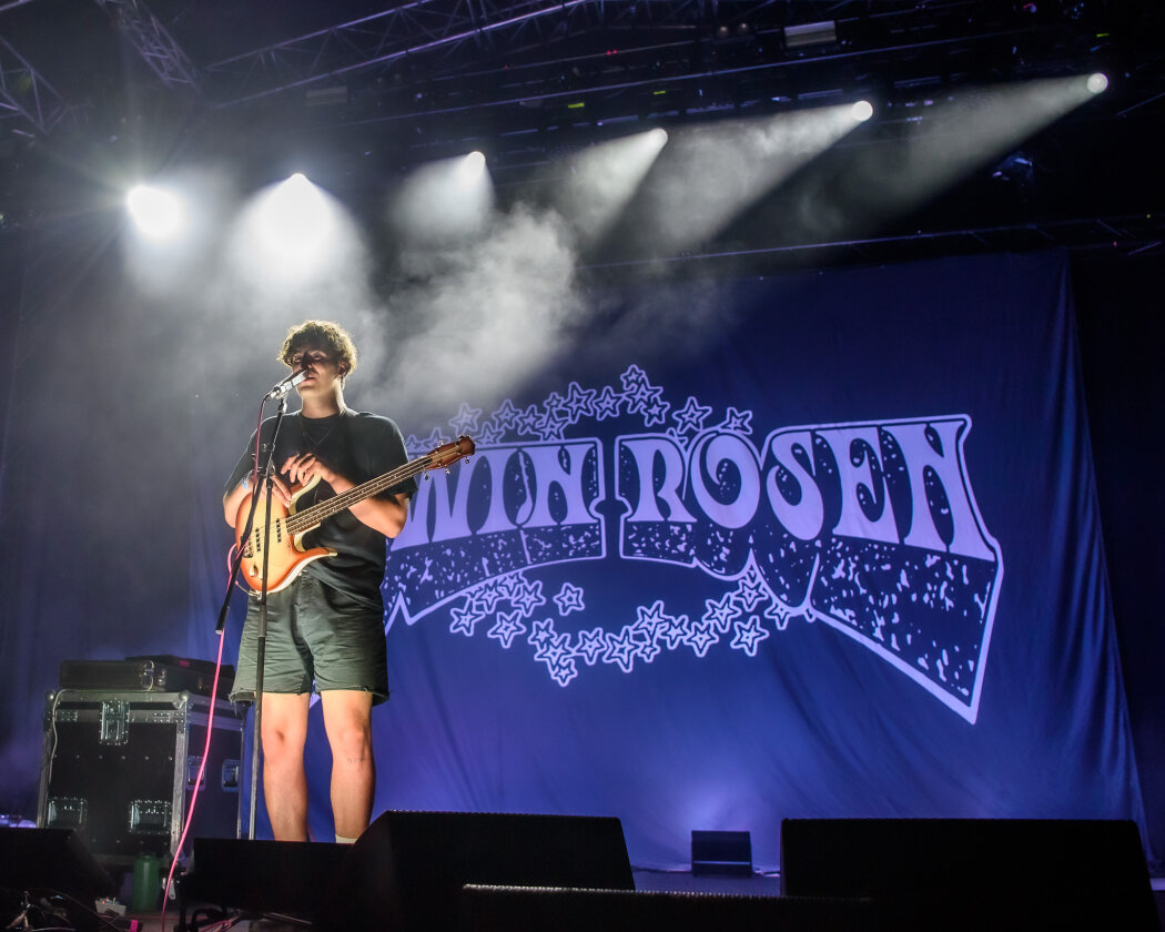 Highlight auf der Sounds of Nature-Stage: der Newcomer aus Stuttgart. – Edwin Rosen.