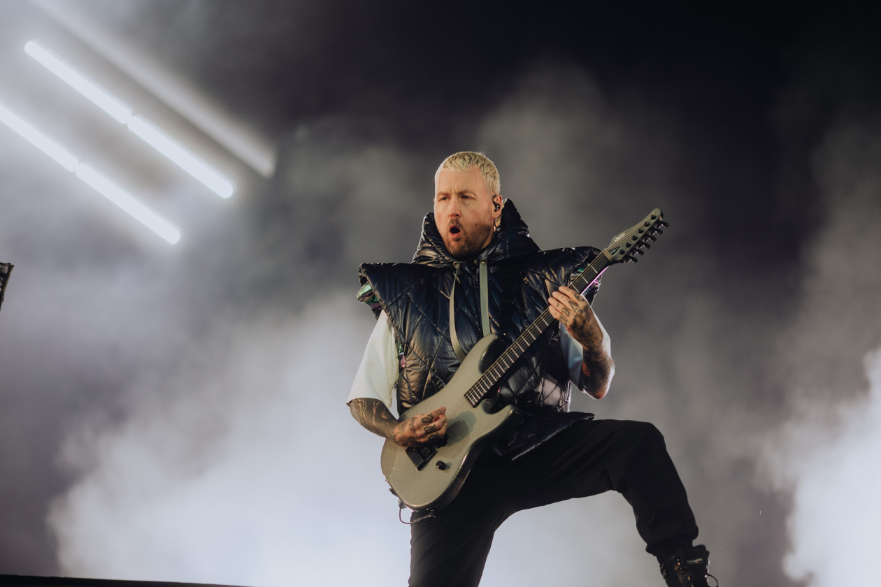 Die international Boys aus Castrop-Rauxel fahren die erwartete krasse Party auf. – Electric Callboy.