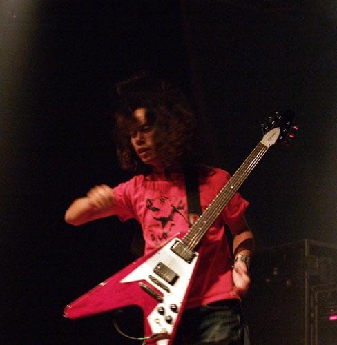 Electric Eel Shock – Großer Poser-Sport der Japaner im Zirkus-Zelt. – 