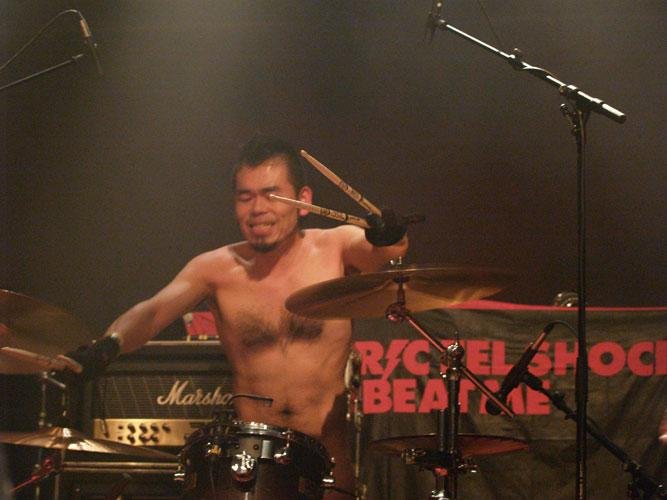 Electric Eel Shock – Großer Poser-Sport der Japaner im Zirkus-Zelt. – 