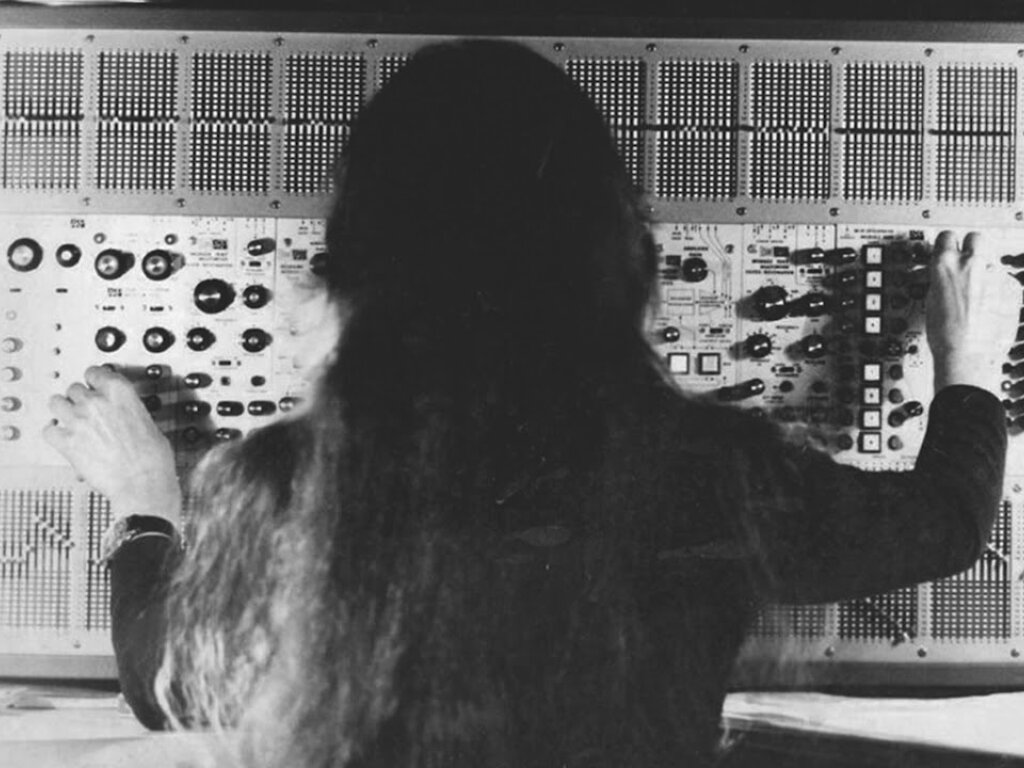 Éliane Radigue