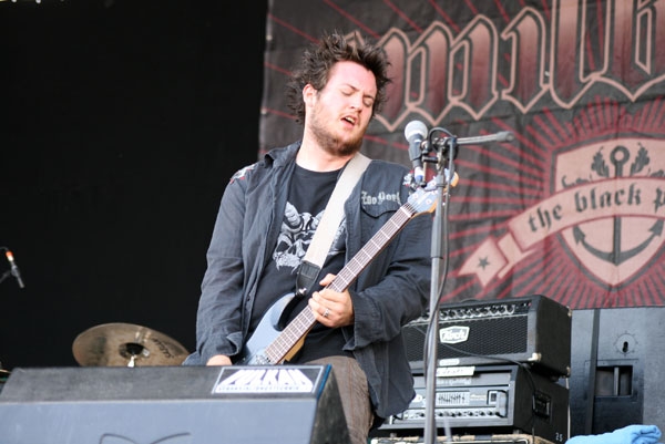 Emil Bulls – Brachten erdigen Rock auf das Festival. – 