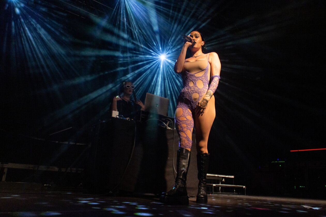 Lorely Rodriguez auf Tour mit Rina Sawayama. – Empress Of in Berlin.