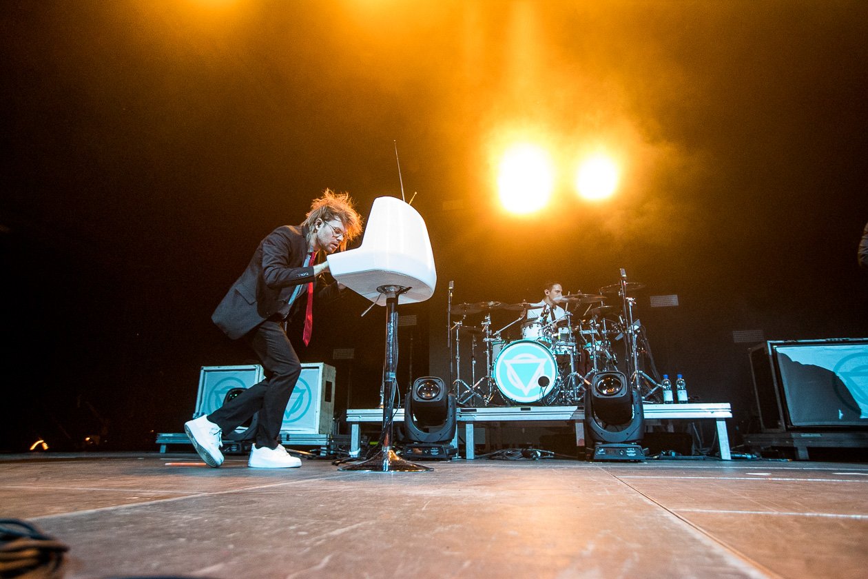 Enter Shikari – Die Briten live in der Domstadt. – On stage.