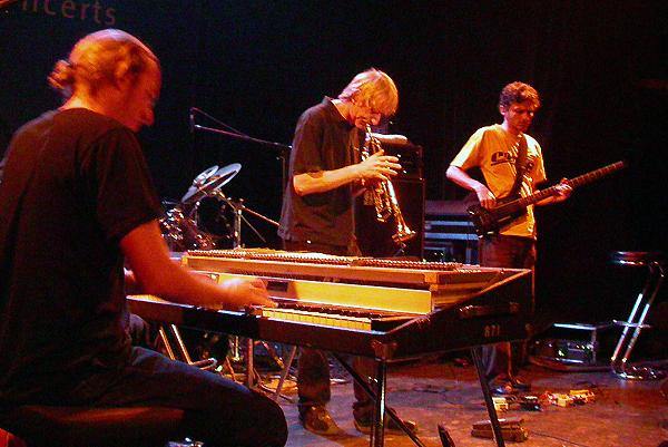 Erik Truffaz und Band, Zürich 2003. – Erik Truffaz und Band, Zürich 2003