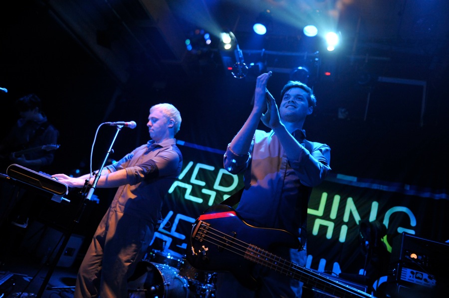 Die 'Picassos des Pop' zu Gast im Gebäude9 in Köln. – Jonathan Higgs - Everything Everything