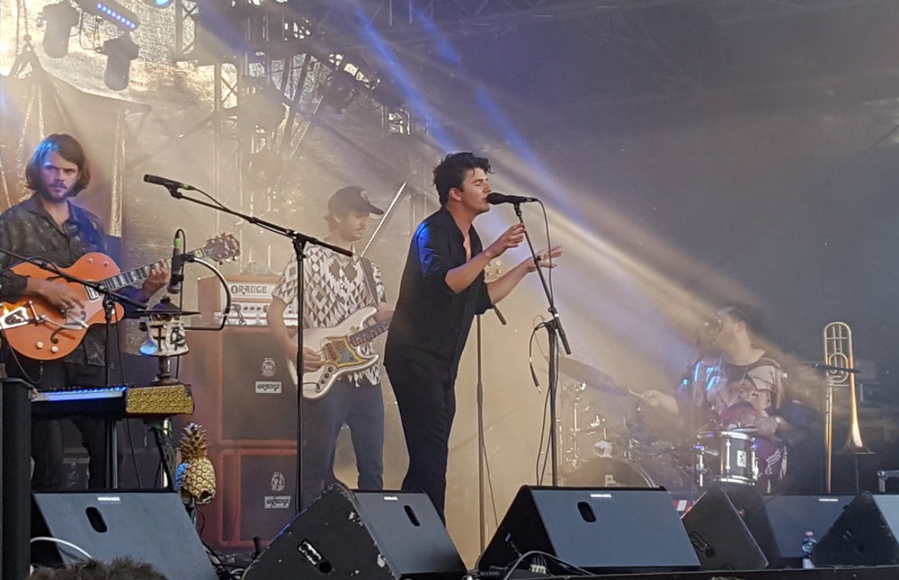 Faber beim Acoustic Lakeside Festival in Kärnten – Neben Shout Out Louds und Seasick Steve am Samstag auf der Hauptbühne: Faber und Band