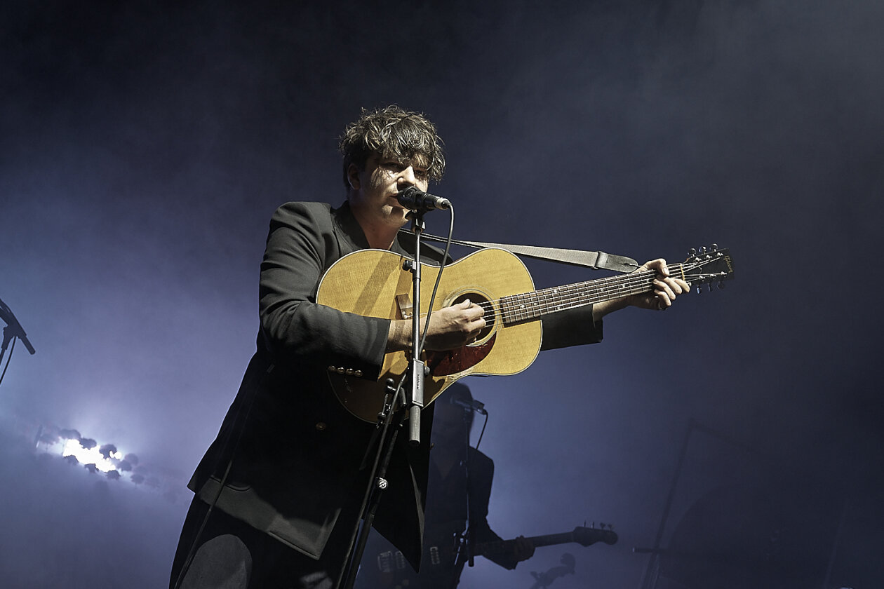 Abstecher nach Berlin: Der Schweizer ist mit seinem kommenden Livealbum "Orpheum" auf umfangreicher Deutschland-Tour. – Faber.