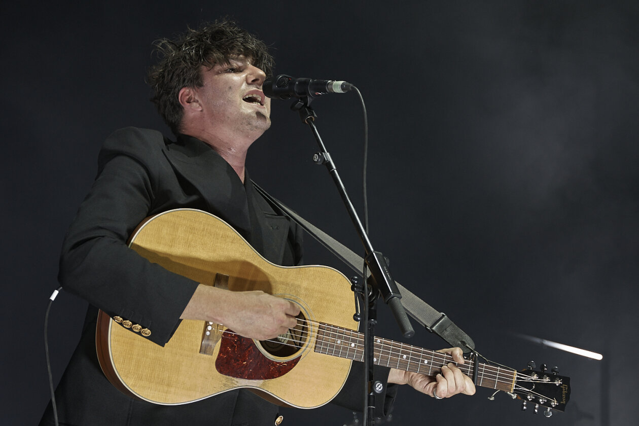 Abstecher nach Berlin: Der Schweizer ist mit seinem kommenden Livealbum "Orpheum" auf umfangreicher Deutschland-Tour. – Faber.
