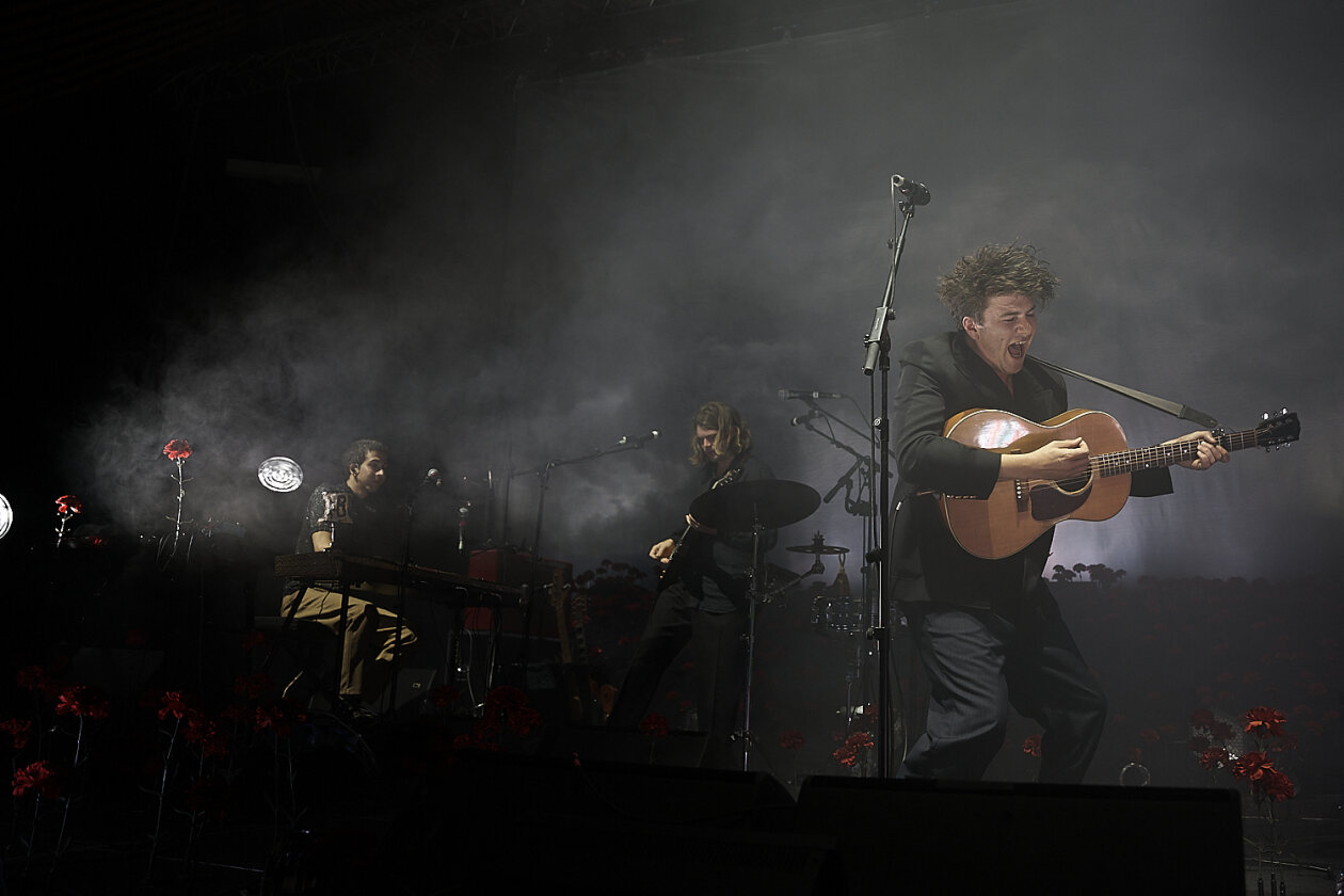 Abstecher nach Berlin: Der Schweizer ist mit seinem kommenden Livealbum "Orpheum" auf umfangreicher Deutschland-Tour. – Faber.