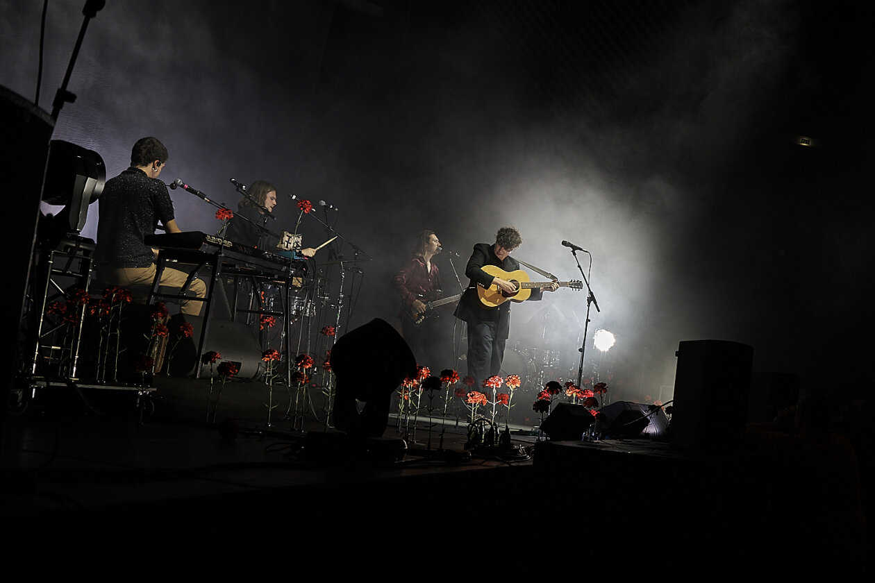 Abstecher nach Berlin: Der Schweizer ist mit seinem kommenden Livealbum "Orpheum" auf umfangreicher Deutschland-Tour. – Faber.
