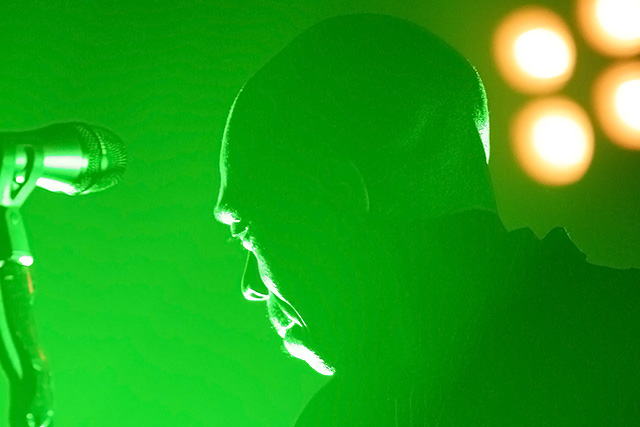 Und immer wieder ein Erlebnis: Faithless live. – 