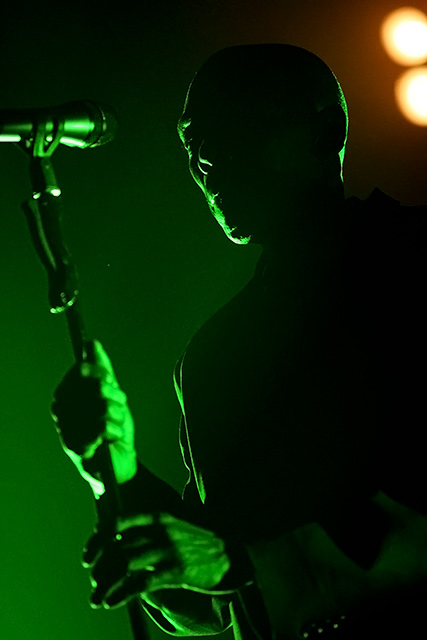 Und immer wieder ein Erlebnis: Faithless live. – 