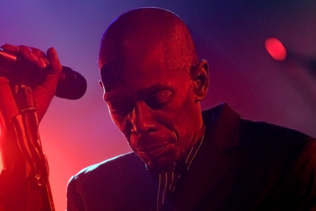 Und immer wieder ein Erlebnis: Faithless live. – 