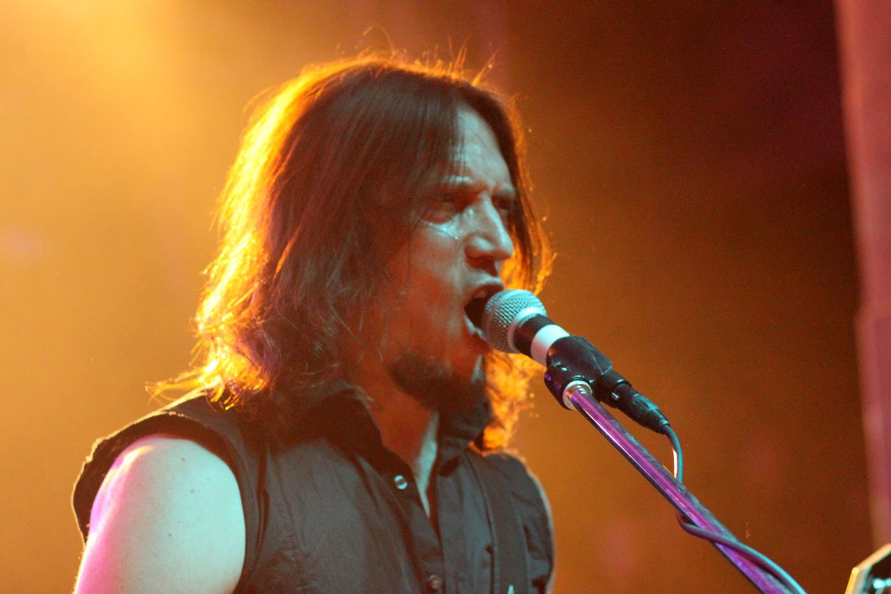 Farmer Boys – Sechs Jahre nach dem letzten Konzert und neun Jahre nach dem letzten Gig in Stuttgart das Comeback in der Heimatstadt. – ... und Matze an der Klampfe ...