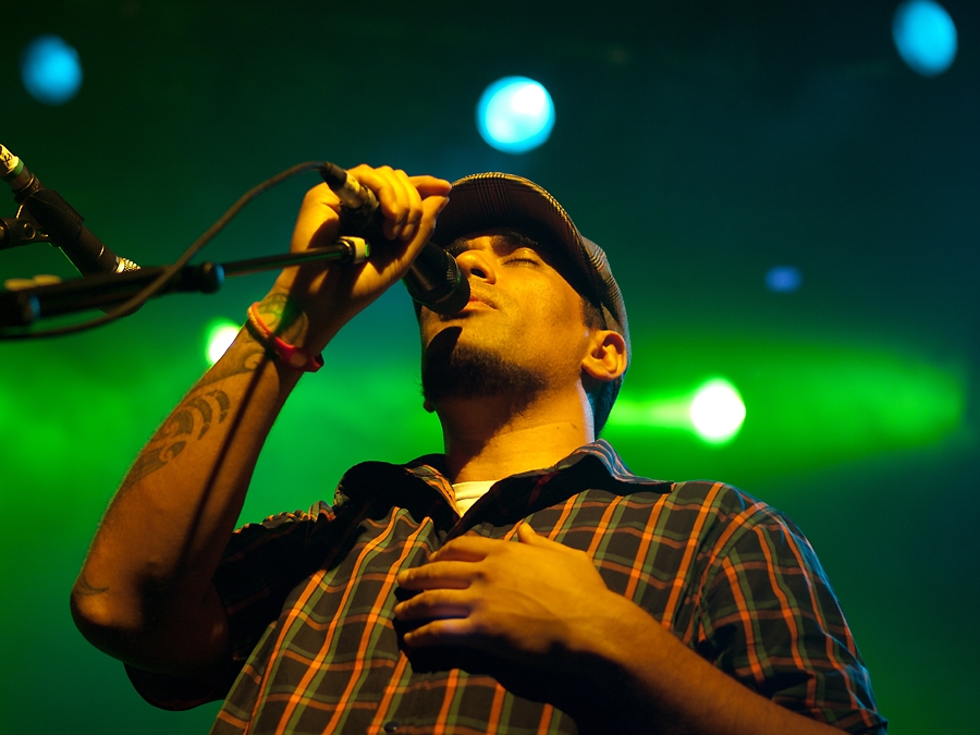 Fat Freddy's Drop – New Zealand-Power an der Isar. – Fronter Joe.