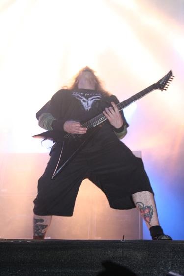 Fear Factory – Bräuchten auf der Bühne fast ne Taschenlampe. – 