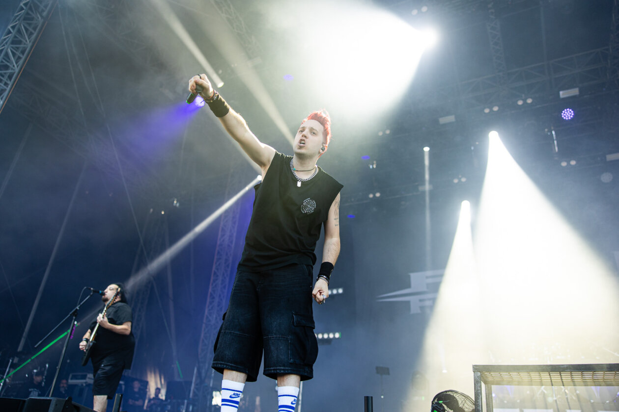 Die Metal-Industrial-Legenden um Gitarrist Dino Cazares live am Ring. – Fear Factory.