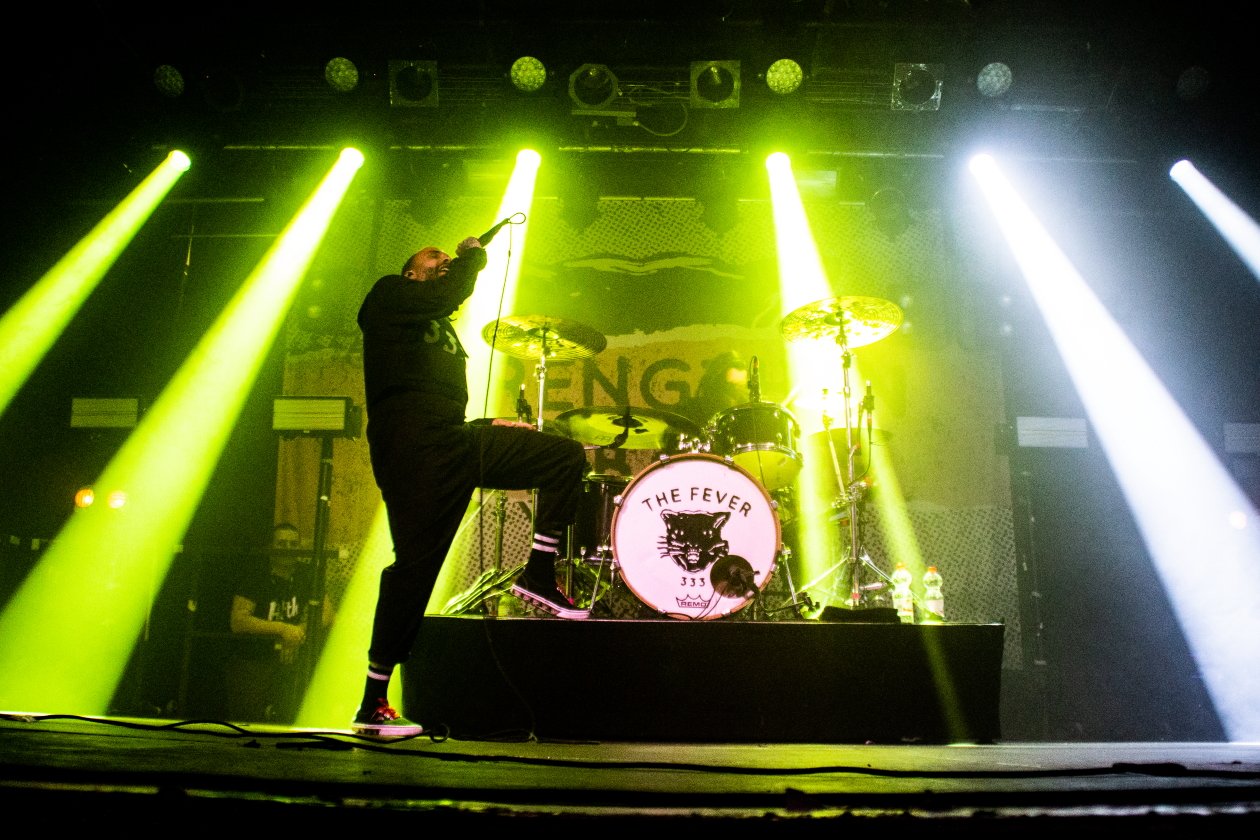 D333monstration im ausverkauften Berliner Kult-Club SO36! – Fever 333.