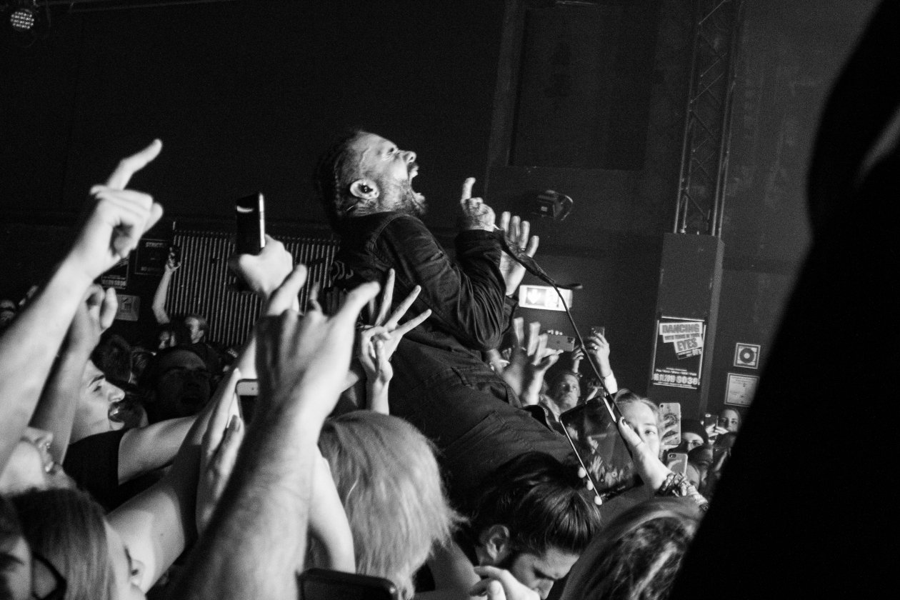 Fever 333 – D333monstration im ausverkauften Berliner Kult-Club SO36! – D333monstration.
