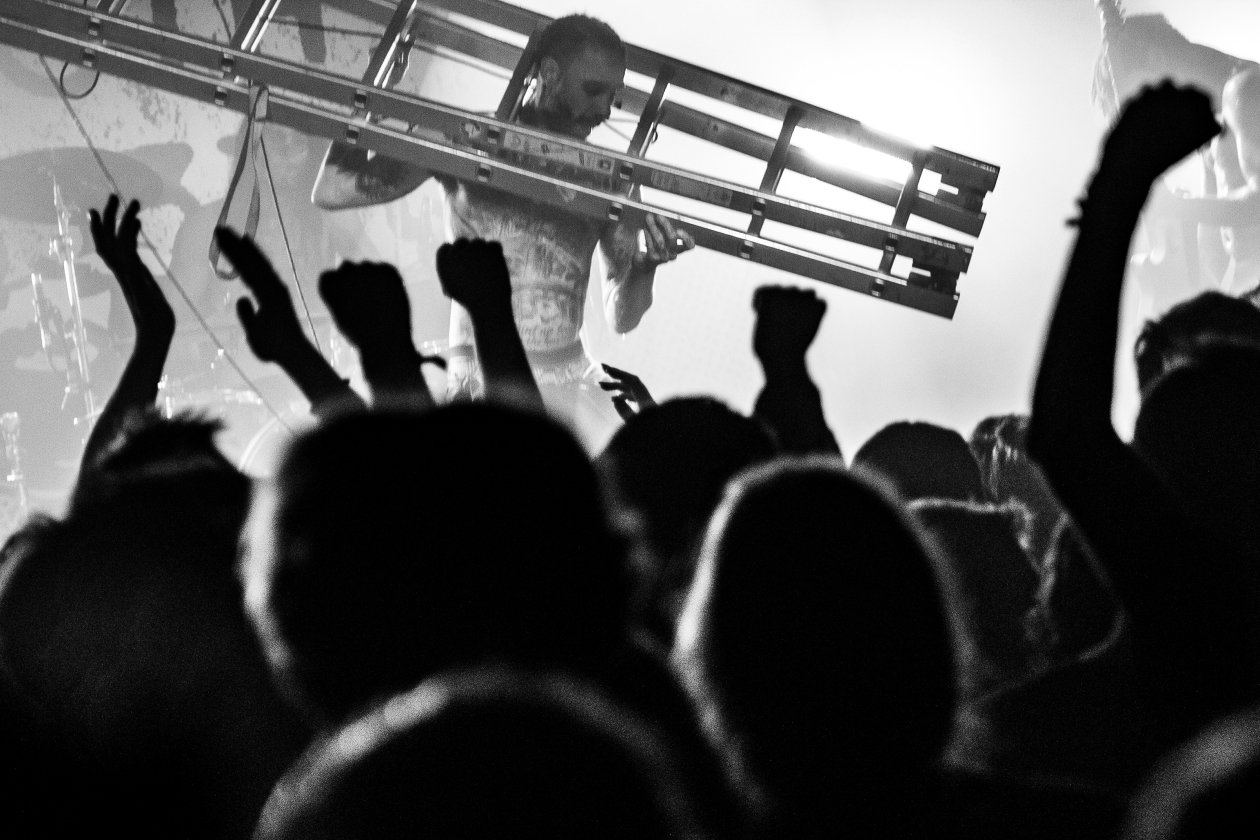 Fever 333 – D333monstration im ausverkauften Berliner Kult-Club SO36! – Wenns nichts zu klettern gibt ...