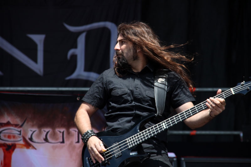 Ozzys Klampfer überzeugt auch mit eigener Band – Firewind
