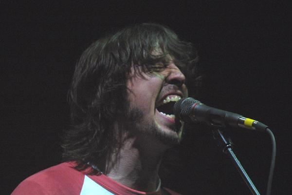 Foo Fighters – Voller Körpereinsatz bei Dave Grohl und seinen Jungs. – 