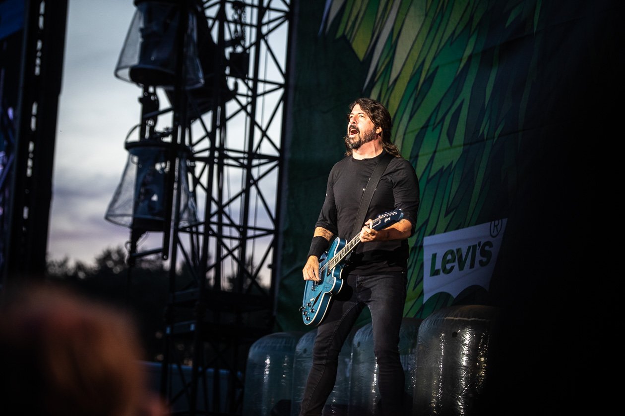Dave Grohl und Band sorgten für die zünftige Abschlussparty am Festivalsonntag. – Foo Fighters.