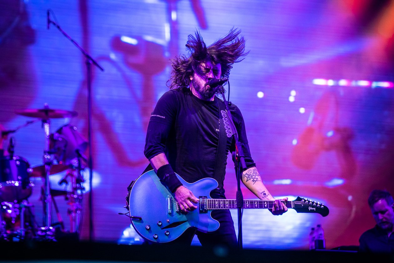 Dave Grohl und Band sorgten für die zünftige Abschlussparty am Festivalsonntag. – Foo Fighters.